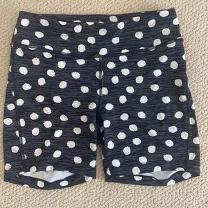 Outdoor Voices Move Free 6” Shorts